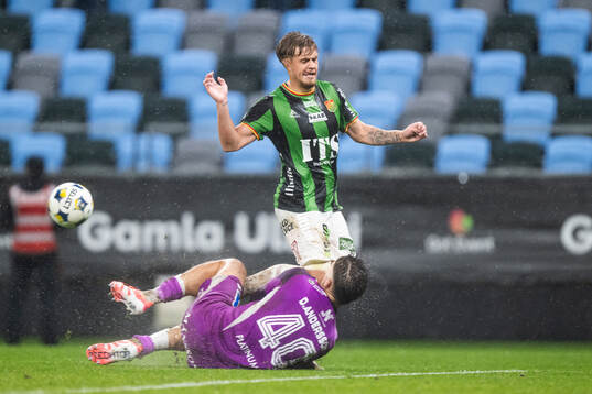 GAIS Kevin Holmén och IFK Norrköpings målvakt David