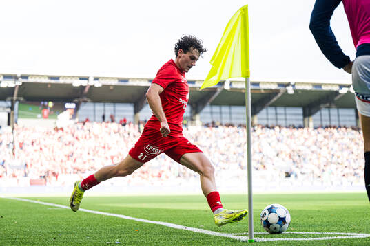 Denzel De Roeve of Brann