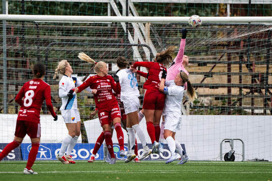 Djurgårdens målvakt Anna Aurora Koivunen