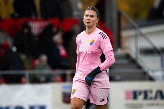Djurgårdens målvakt Anna Aurora Koivunen