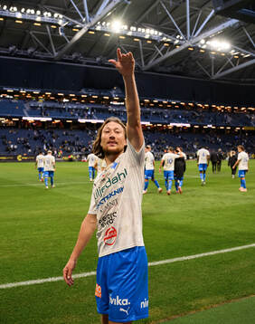 Värnamos Axel Björnström jublar