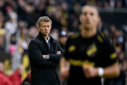 AIKs tränare Mikkjal Thomassen