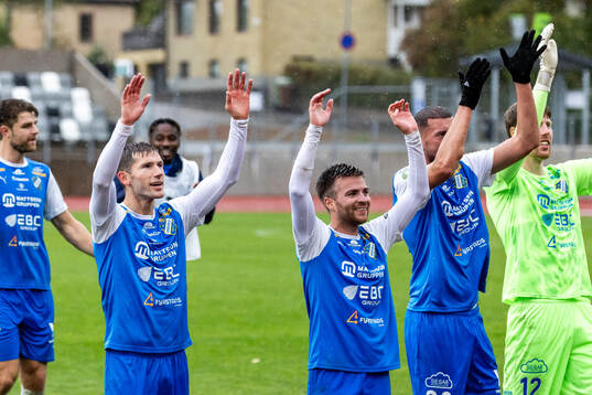 Oddevolds spelare jublar