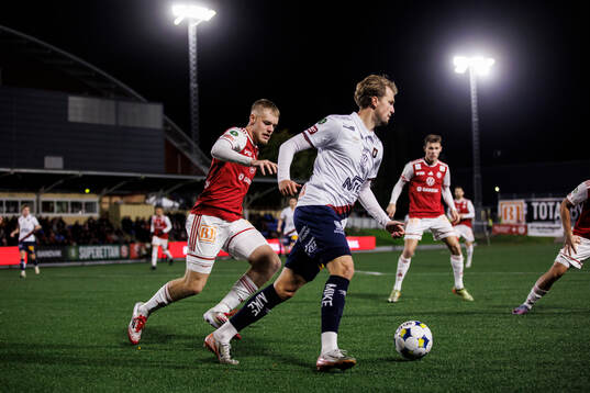 Sandvikens IFs Viggo van der Laan och Örgrytes William