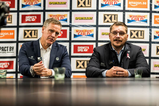 Rögles tränare Dan Tangnes och Växjös tränare Björn