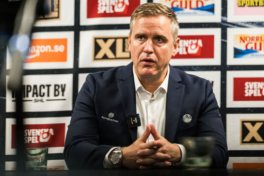 Rögles tränare Dan Tangnes och Växjös tränare Björn