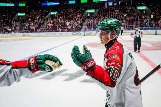 Frölundas Jacob Peterson jublar