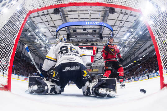Luleås Markus Nurmi sätter avgörande 3-2 bakom HV71s