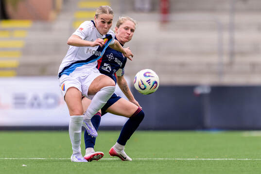 Rosengårds Emilia Larsson och Djurgårdens Nanne Ruuskanen