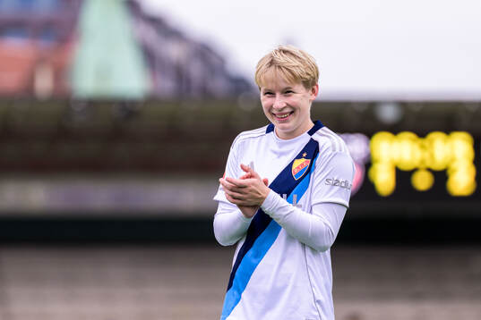 Djurgårdens Olivia Ulenius jublar