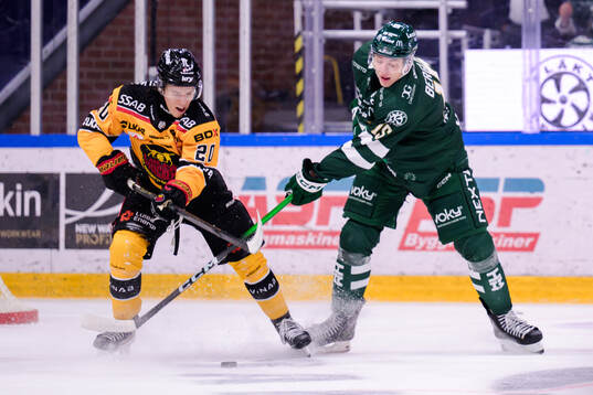 Luleås Casper Juustovaara Karlsson och Färjestads Jack