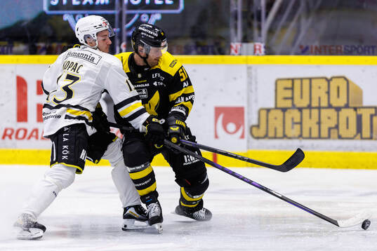 AIKs Borna Kopac och Västerås Anton Mylläri