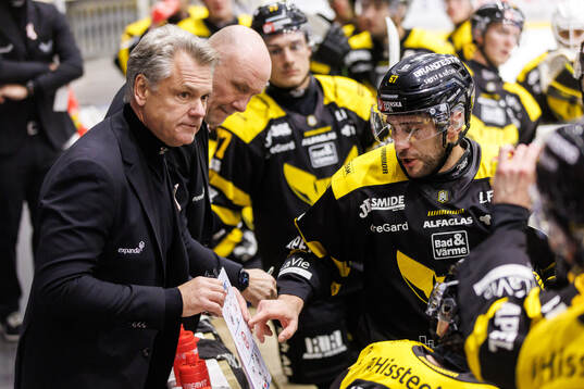 Västerås assisterande tränare Lars Ivarsson och