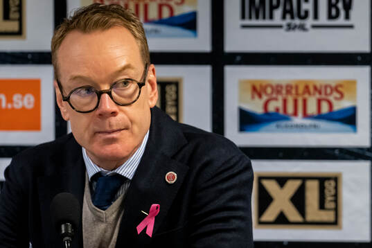 Örebros tränare Niklas Eriksson på presskonferensen