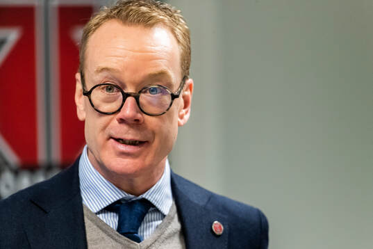 Örebros tränare Niklas Eriksson på presskonferensen