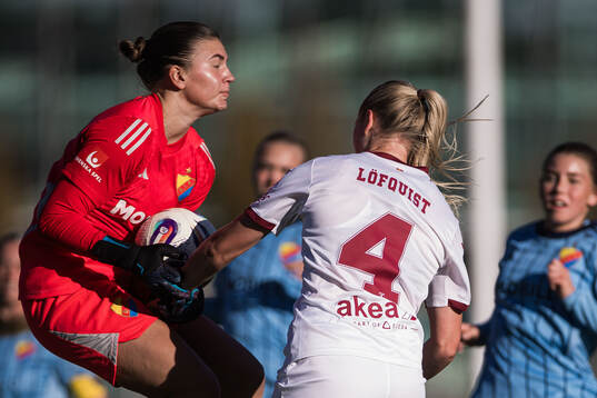 Djurgårdens målvakt Anna Aurora Koivunen