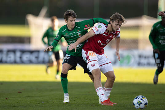 Varbergs Olle Edlund och Sandvikens IFs Emil Engqvist
