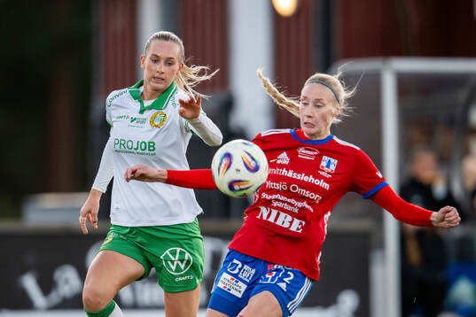 Vittsjös Sanni Ojanen och Hammarbys Ellen Wangerheim