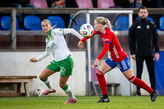 Vittsjös Sanni Ojanen och Hammarbys Ellen Wangerheim