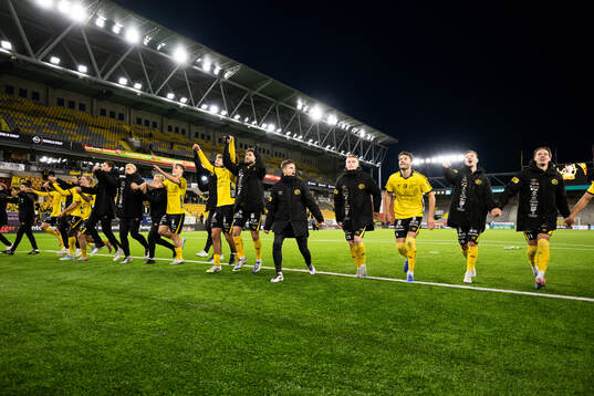 Elfsborgs spelare jublar