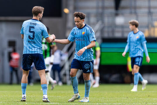 Djurgårdens Mikael Anderson jublar