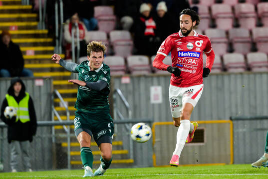 Halmstads Filip Schyberg och Degerfors Dijan Vukojevic