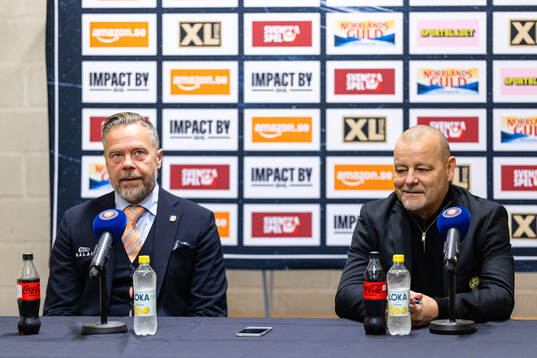 Växjös assisterande tränare Fredrik Hellgren och Brynäs