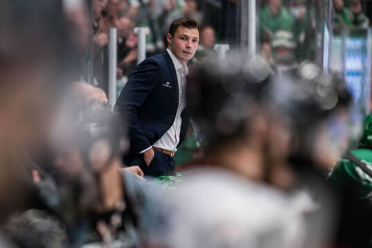 Rögles assisterande tränare Max Bohlin