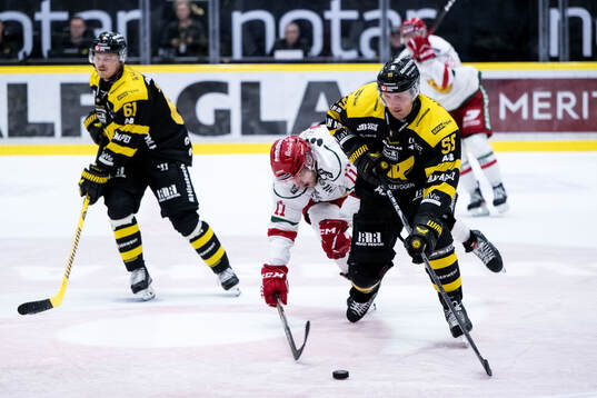 Moras Gustav Salmi-Lilja och Västerås Anton Mylläri