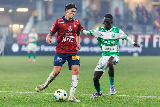 Örgrytes Charlie Vindehall och Västerås Mamadou Ousmane