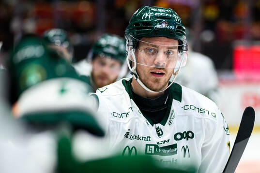 Färjestads Joel Kellman jublar