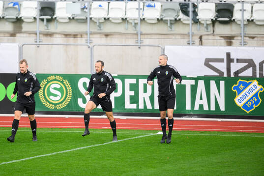 Dommartrion bestående av Domare Kaspar Sjöberg samt