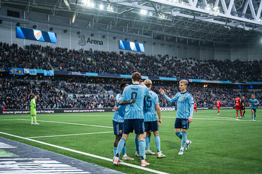 Djurgårdens August Priske Flyger jublar