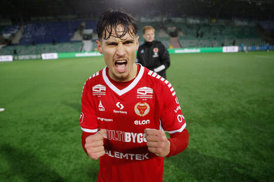 Kalmars Camil Jebara jublar