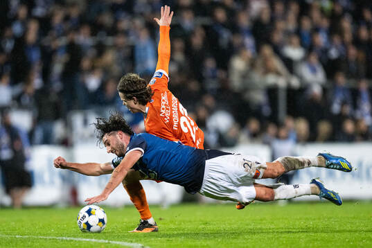 IFK Göteborgs Kolbeinn Thordarson och Halmstads Rocco