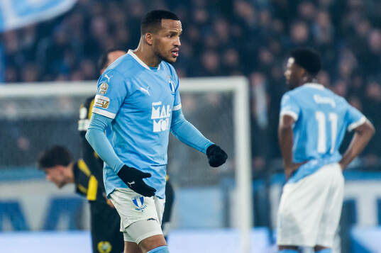 Malmö FFs Martin Olsson jublar