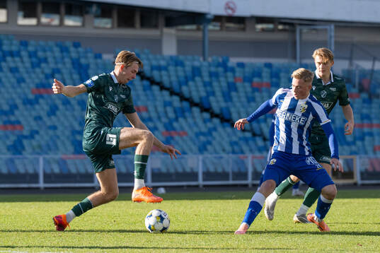 Halmstads Vincent Johansson och IFK Göteborgs Benjamin