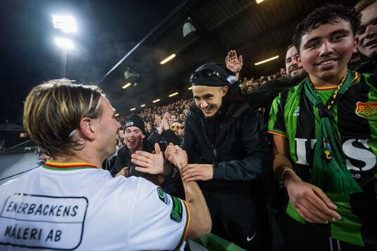 GAIS Amin Boudri jublar med August Wängberg