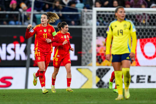 Alexia Putellas of Spain celebrates
