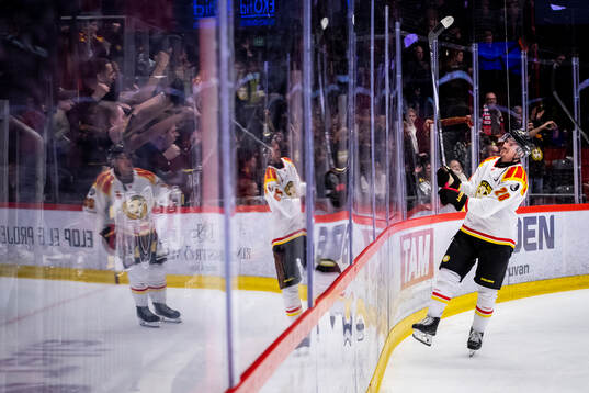 Brynäs Johannes Kinnvall jublar