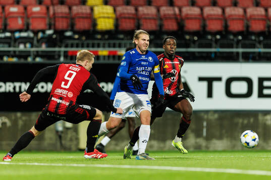 Trelleborgs Charlie Weberg och Östersunds Chrisnovic