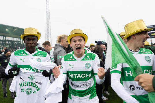 Västerås spelare jublar