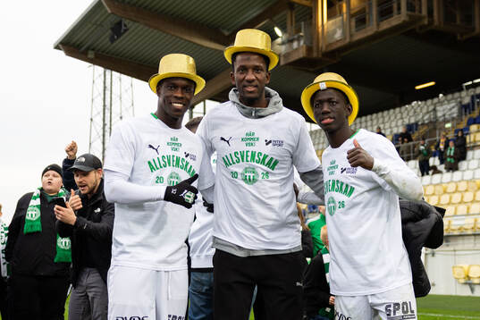 Västerås spelare jublar