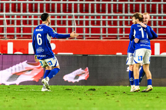 GIF Sundsvalls Lucas Forsberg jublar