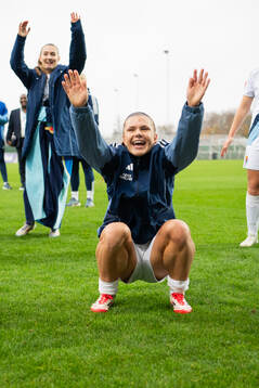 Djurgårdens Alexsandra Lobanova jublar