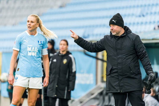 Malmö FFs Nellie Lilja och tränare Jonas Valfridsson