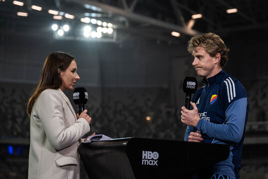 HBO Max programledare Camilla Nordlund och Djurgårdens