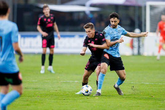 Halmstads Niilo Mäenpää och Brommapojkarnas Daleho