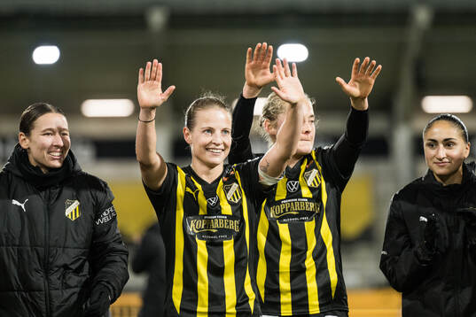 Häckens Anna Anvegård jublar