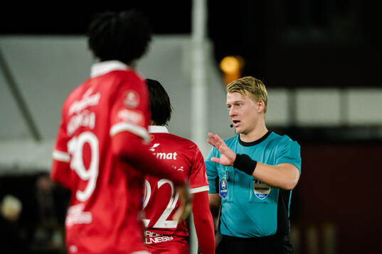 Domare Adam Ladebäck